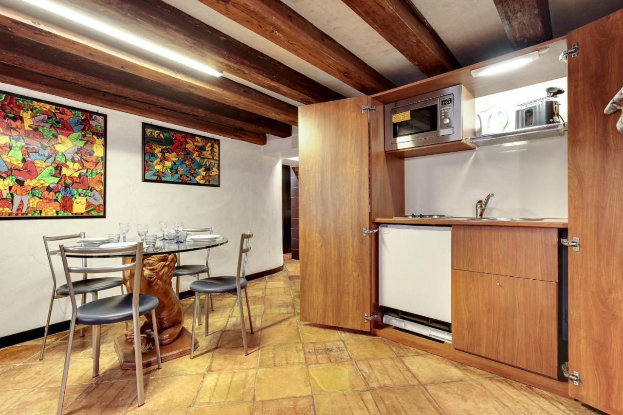 Canal View Suite In Rialto By Wonderful Italy Venesia Bagian luar foto
